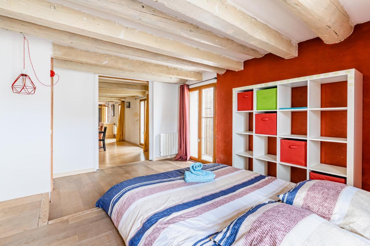 Dina Great Big Appartment - 6 Pers With Overhead Projector Marseille Exterior photo